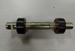 Каретка с 902 подшип. резьбой, ось под клин, KENLI купить в Воронеже